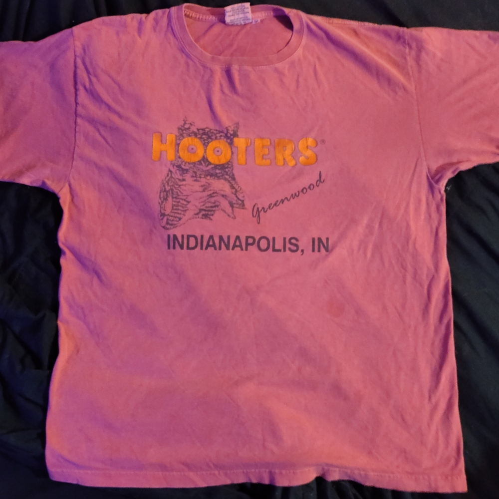 Hooters Spring Break T-Shirt